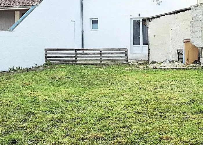 Дом отдыха Les 4 Moustaches *