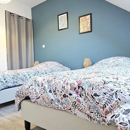 Les 4 Moustaches Bourbourg